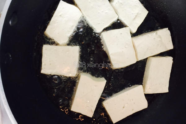 香煎豆腐的做法图解2