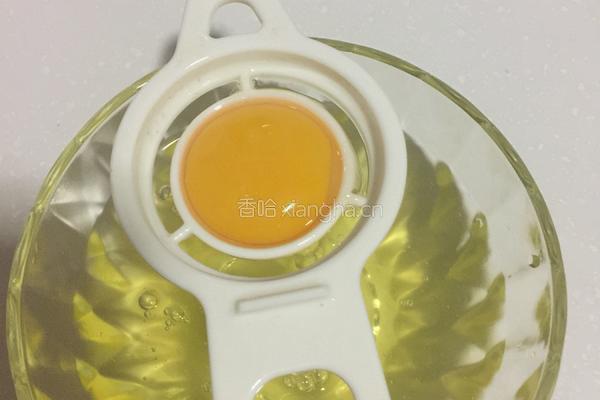 草莓卷的做法图解2