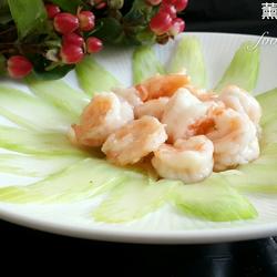 西芹虾球的做法[图]
