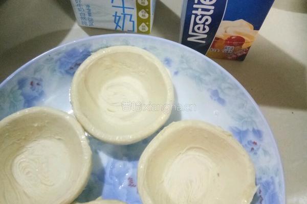 微波炉蛋挞的做法图解1