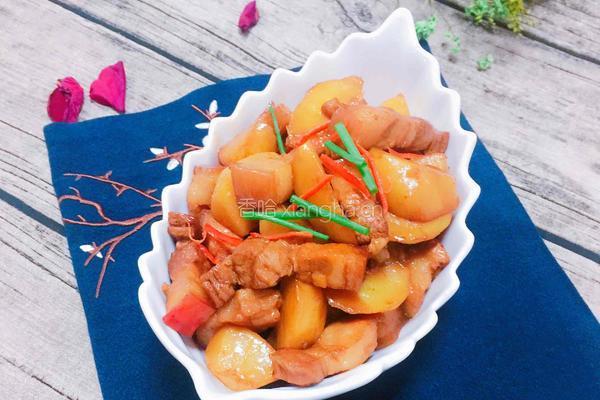 土豆红烧肉的做法图解6