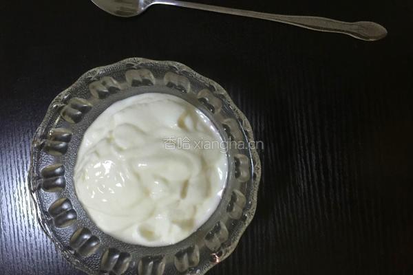 草莓酸奶的做法图解2