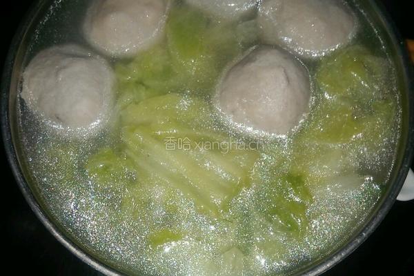 白菜肉丸汤的做法图解5