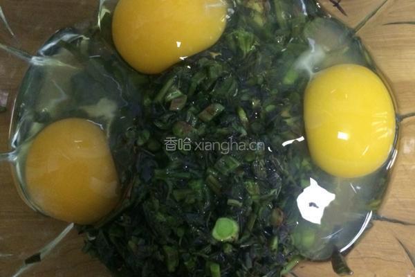 香椿炒鸡蛋的做法图解1