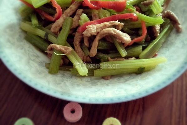 芹菜肉丝的做法图解8