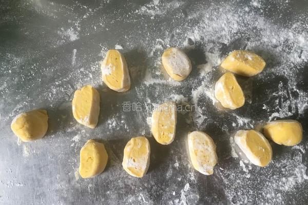  南瓜荷花馒头的做法图解6
