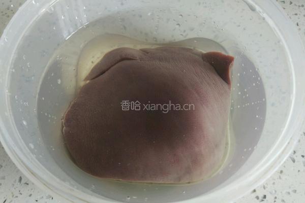 麻辣猪肝的做法图解1