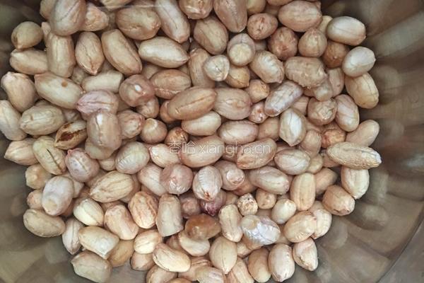 香菇木耳莲藕焖豆腐张的做法图解2