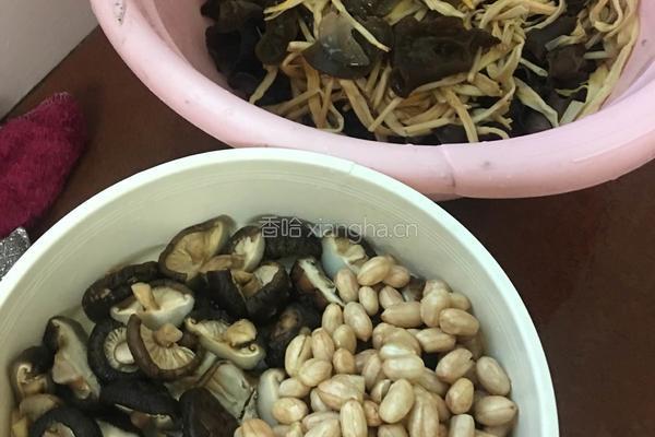 香菇木耳莲藕焖豆腐张的做法图解7