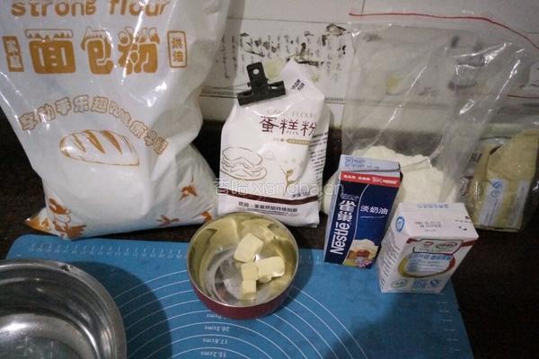 北海道紫薯吐司的做法图解1