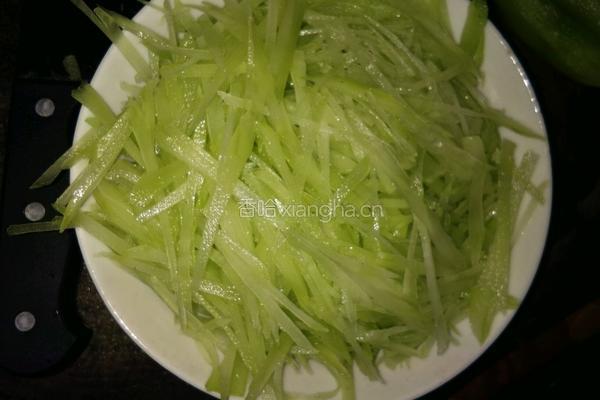 炒莴笋的做法图解5