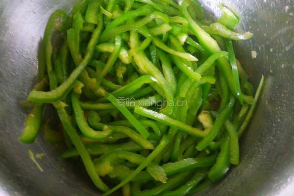 蚝油青椒丝的做法图解6