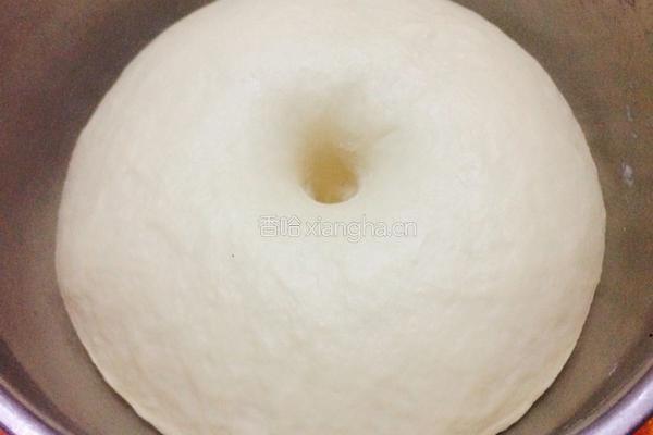 披萨饼皮的做法图解7
