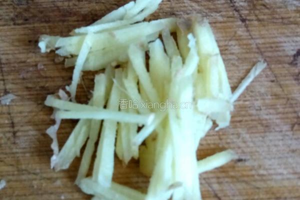 黄瓜炒肉片的做法图解3