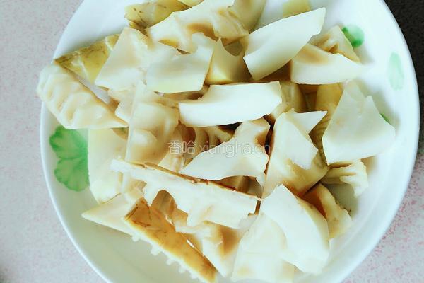油焖春笋的做法图解2