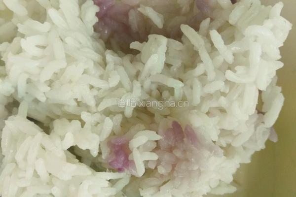 包菜炒饭的做法图解3