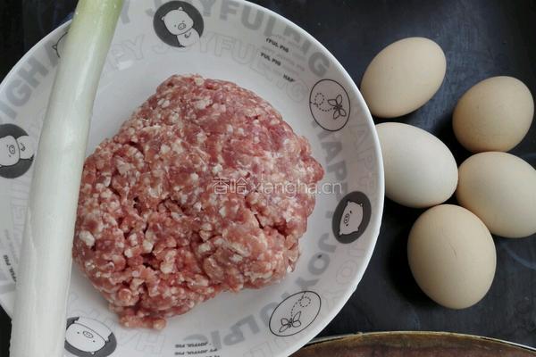 肉馅蒸蛋的做法图解1