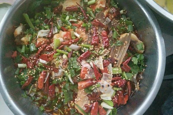 香辣草鱼的做法图解10