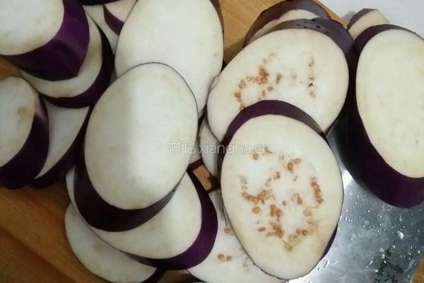 油煎茄子的做法图解2
