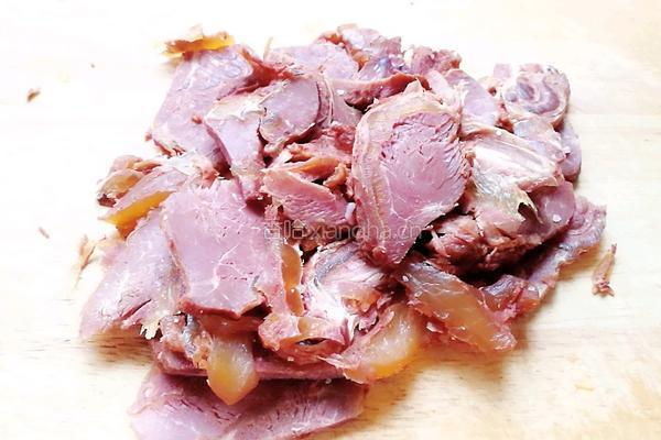 酱牛肉的做法图解1