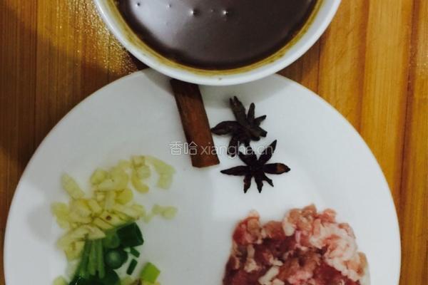 老北京炸酱面的做法图解1