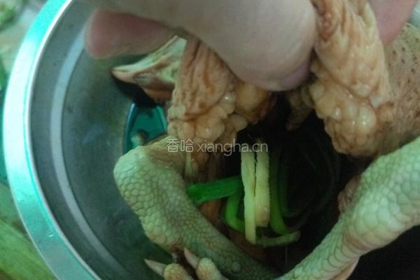电饭煲版手撕鸡的做法图解3