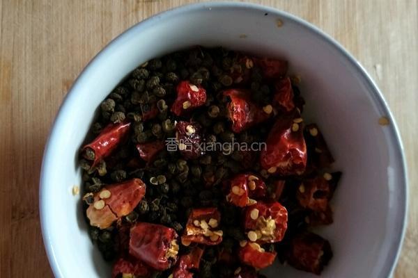 干煸四季豆的做法图解2