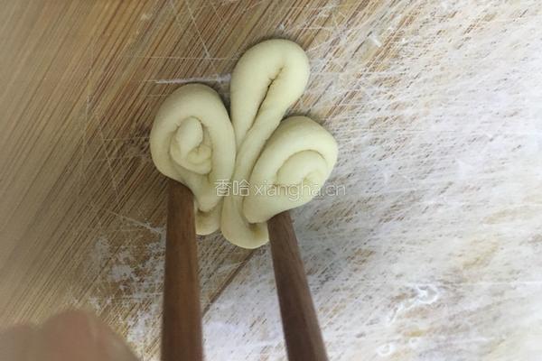 蝴蝶馒头的做法图解11