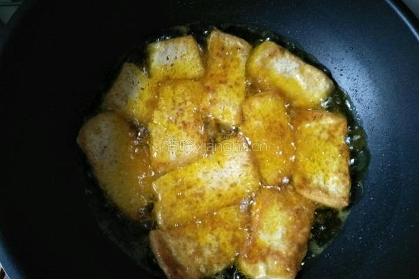 煎豆腐块的做法图解3