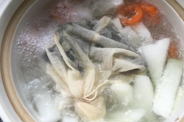 鲫鱼豆腐冬瓜汤的做法图解9
