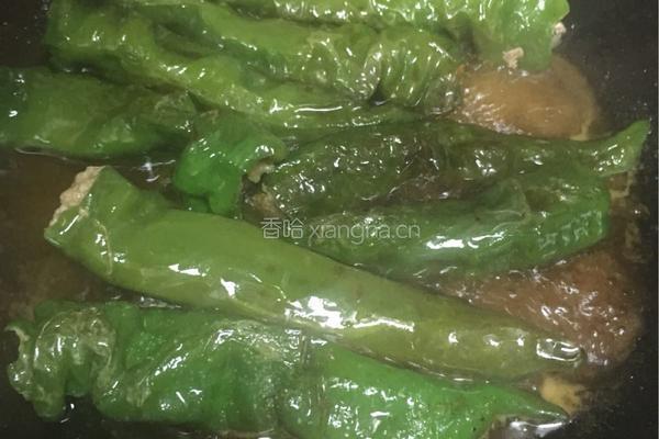 油爆辣椒塞肉的做法图解5