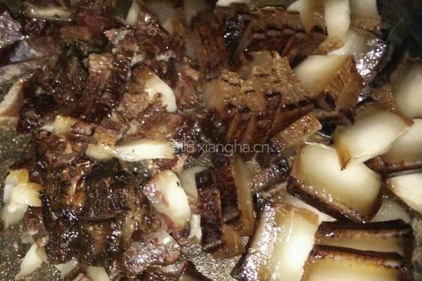 腊肉炒莴笋的做法图解8