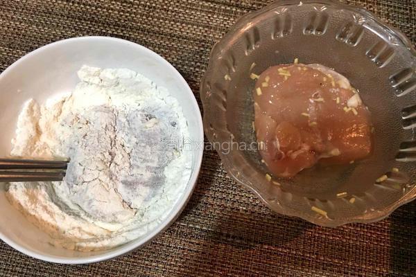香煎鸡排的做法图解3