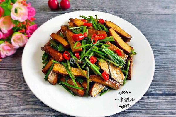 野芹菜炒香干的做法图解8