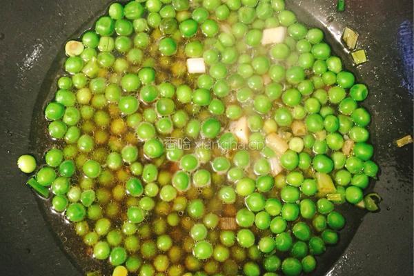 虾仁炒豌豆的做法图解9
