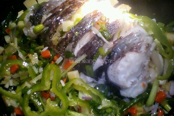 酸辣豆腐鱼的做法图解10