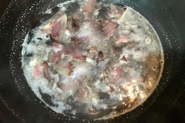 干豆角蒸腊肉的做法图解2