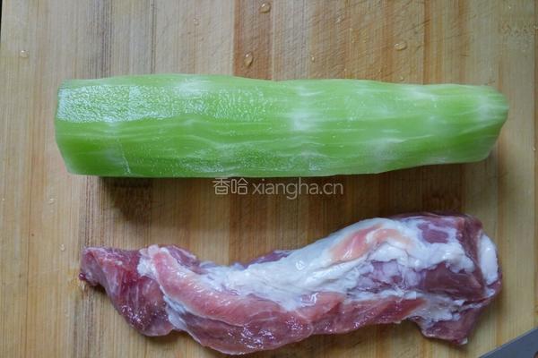 莴笋炒肉的做法图解2