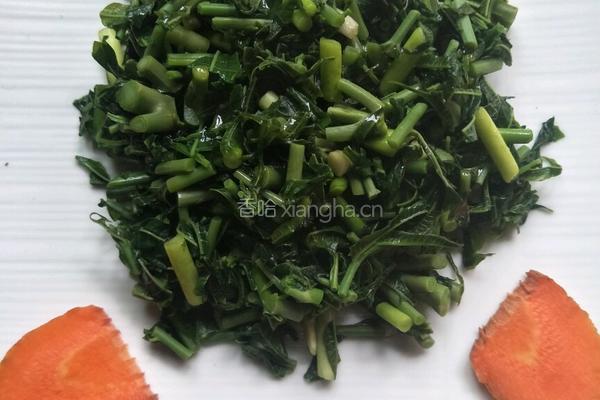 香椿拌蒜苔