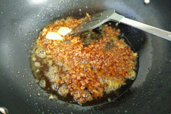 肉末西兰花的做法图解7
