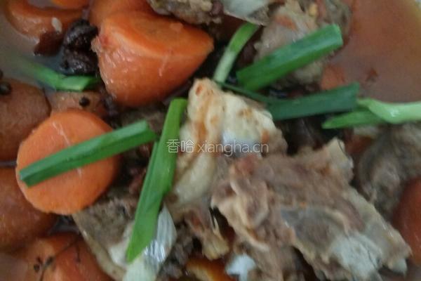 胡萝卜烧羊肉的做法图解4