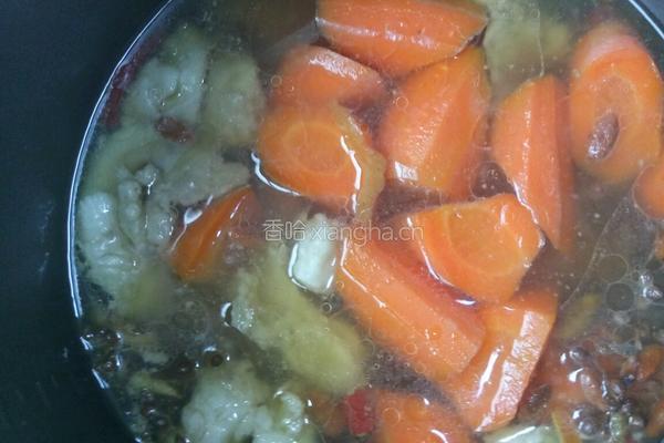 胡萝卜烧羊肉的做法图解3