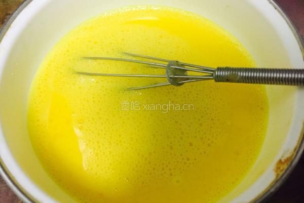 大蒜炒土鸡蛋的做法图解1