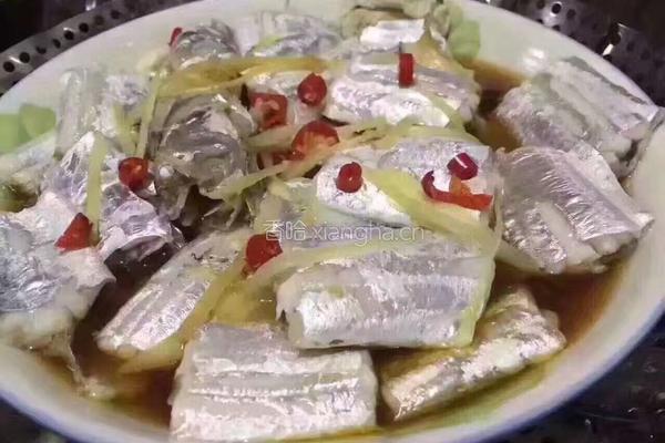 清蒸黄金带鱼的做法图解4