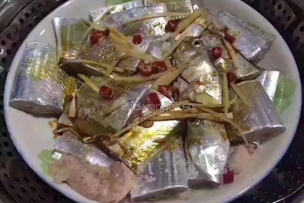清蒸黄金带鱼的做法图解3