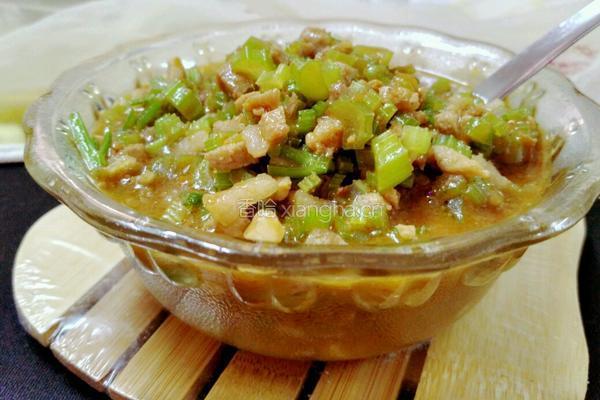 芹菜肉酱卤的做法图解9