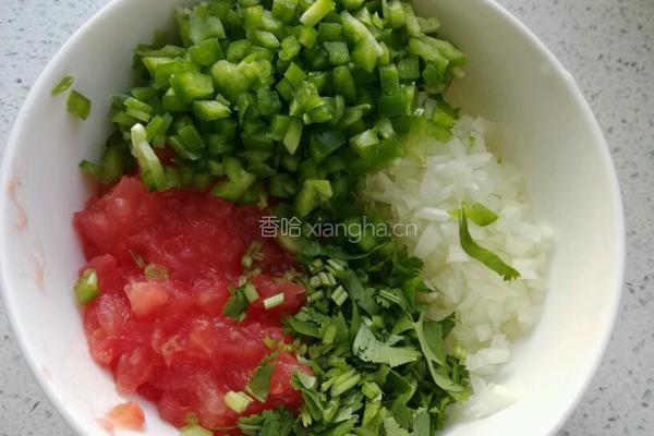 西红柿猪肉水饺的做法图解3