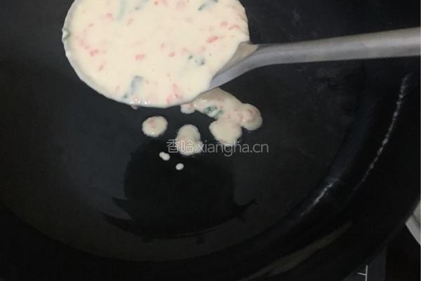 胡萝卜味鸡蛋煎饼的做法图解7
