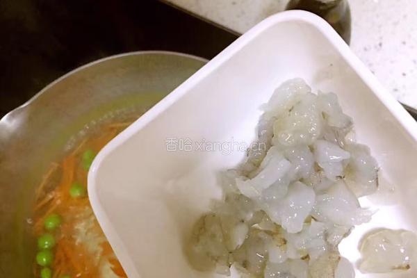米饭也可以这么吃——米饭蔬菜煎饼的做法图解3
