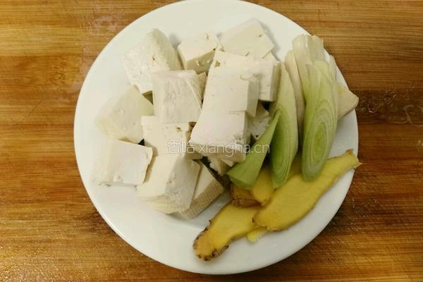 石斑鱼豆腐汤的做法图解3